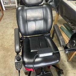 Pronto 41 Electric Wheelchair 