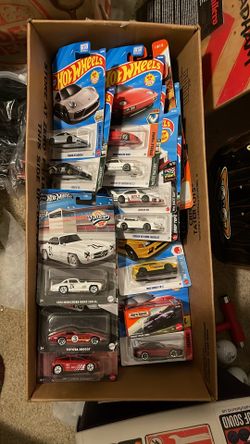 Garage Sale!!!