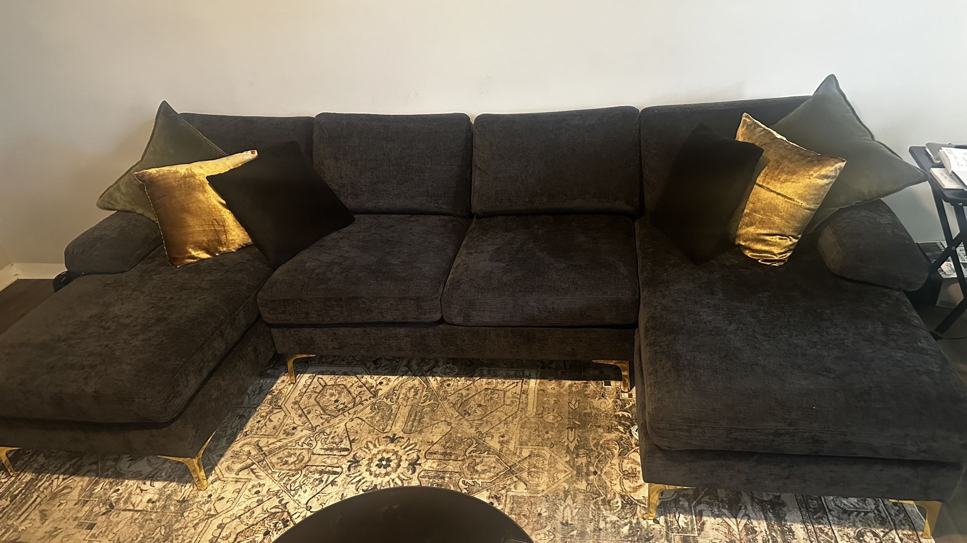 U Shaped Sectional Sofa