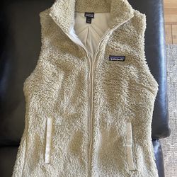 Women’s Patagonia Fleece Vest 