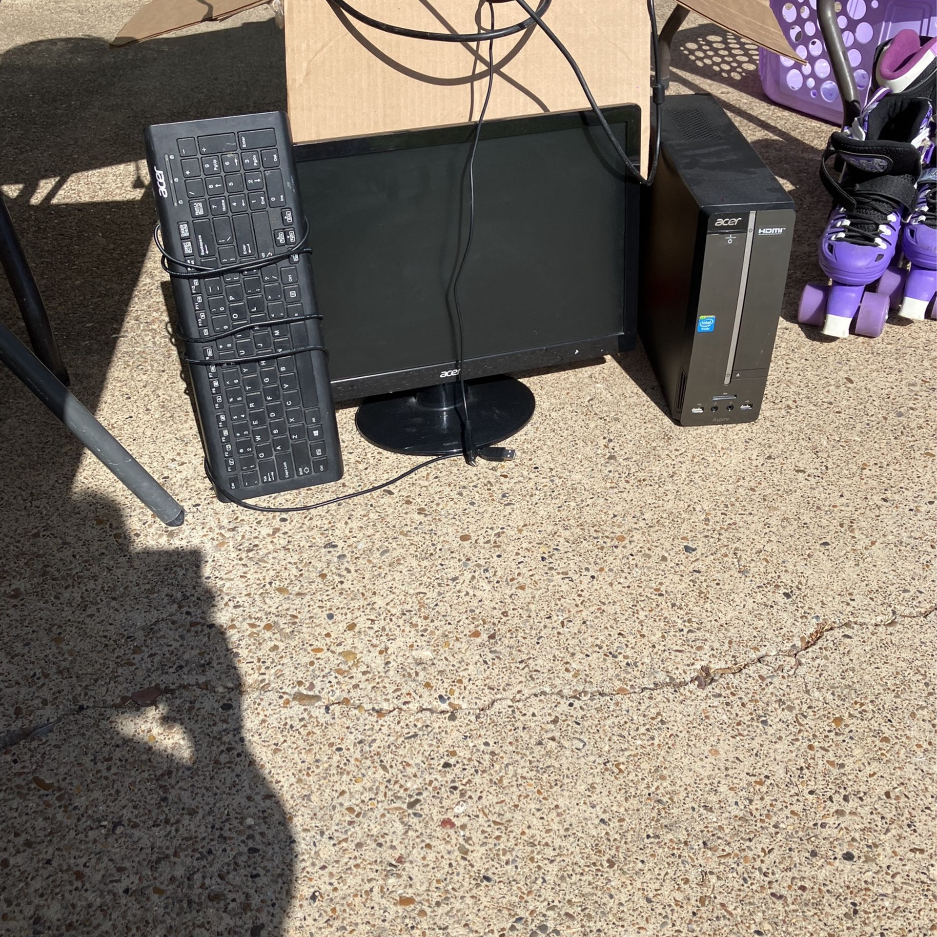 19” Screen Acer Desktop PC