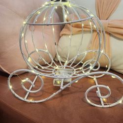 Centerpiece Carriages With Lights
