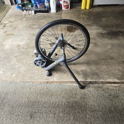 CycleOps Indoor Trainer With Indoor Wheel