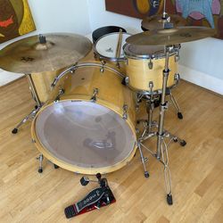 Ludwig Accent Custom Complete Drum Set 26 13 16 14” Lacquer Finish Zildjian Cymbals Pdp Throne DW5000 Pedal $750 Cash In Ontario 91762. Good condition
