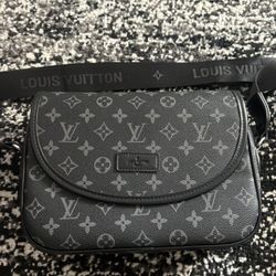Crossbody 