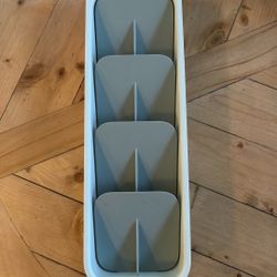 Silverware Organizer 