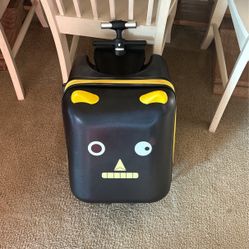 Kids Ride On Luggage 