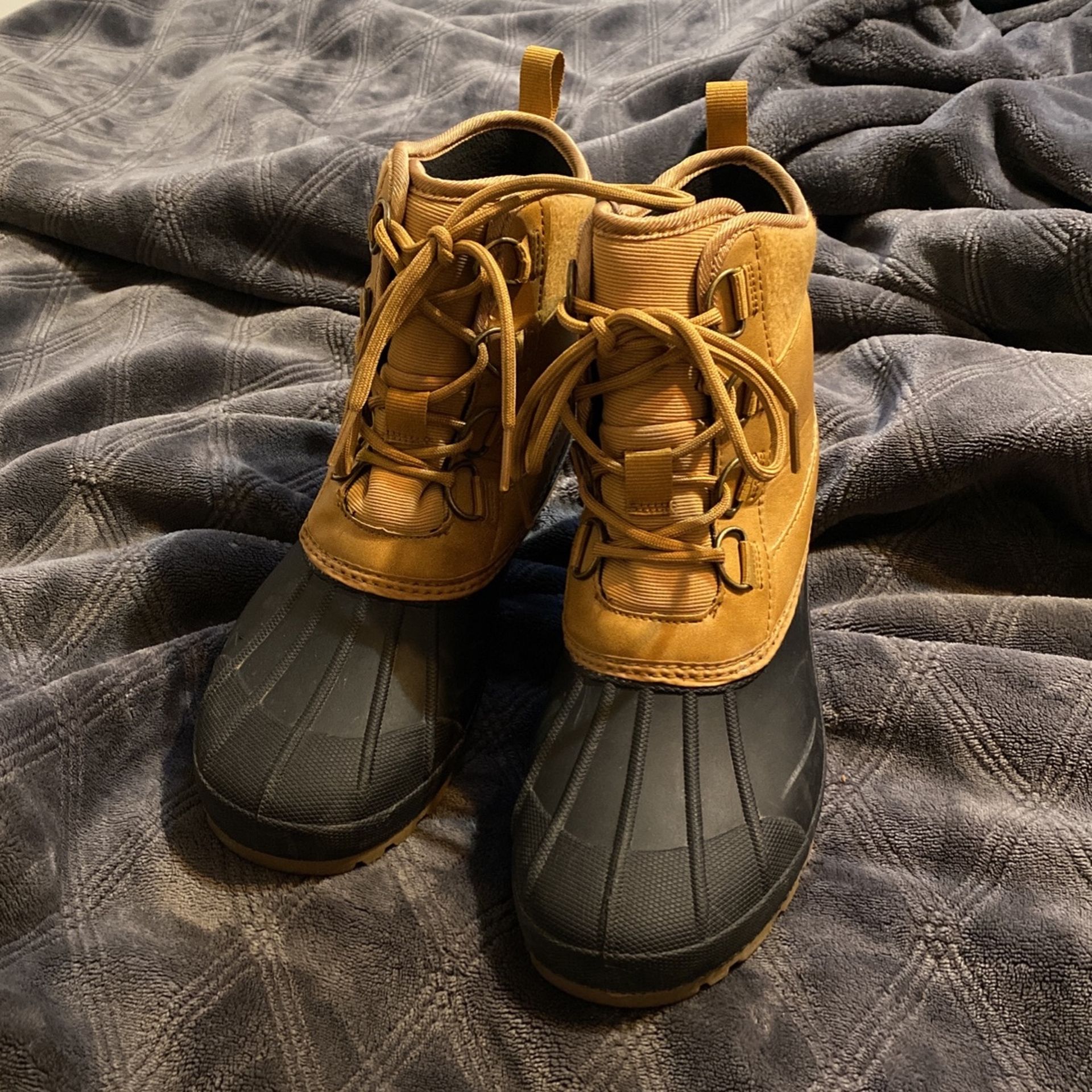 Boots rain ,snow,dirt