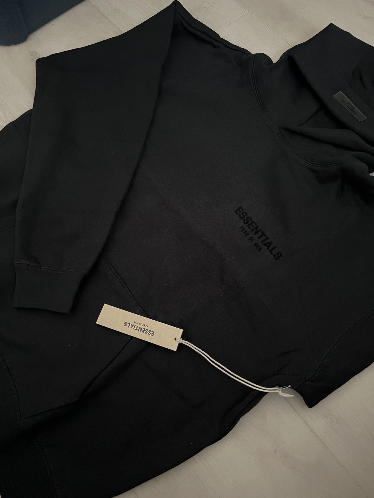 Black essential hoodie