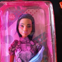 Barbie Fashionista Doll #143