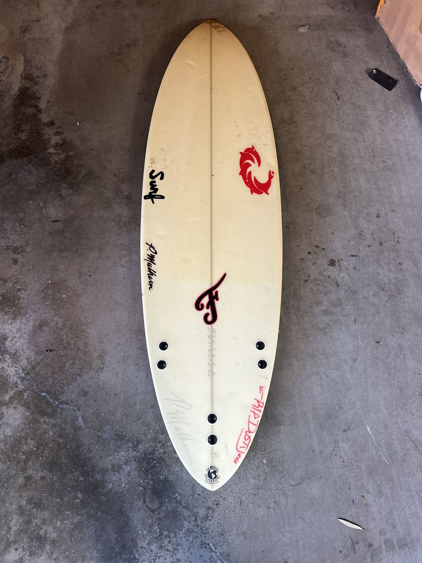 Surfboard 6.4