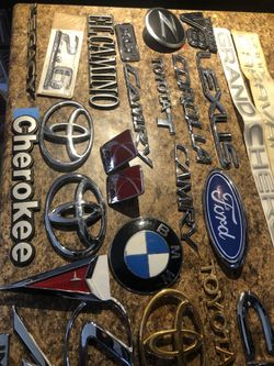 Emblemas para carros y trokas.