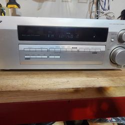 Pioneer Audio/Video Multi-Channel Receiver 5.1