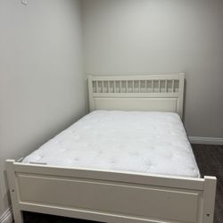 Bed Frame & Mattress 