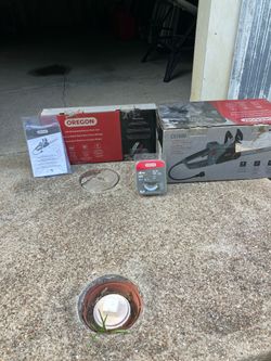 Oregon Self Sharpening Chainsaw (corded)