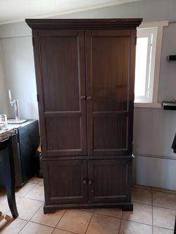 Armoire