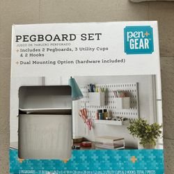Pegboard Organizer Set – Like New