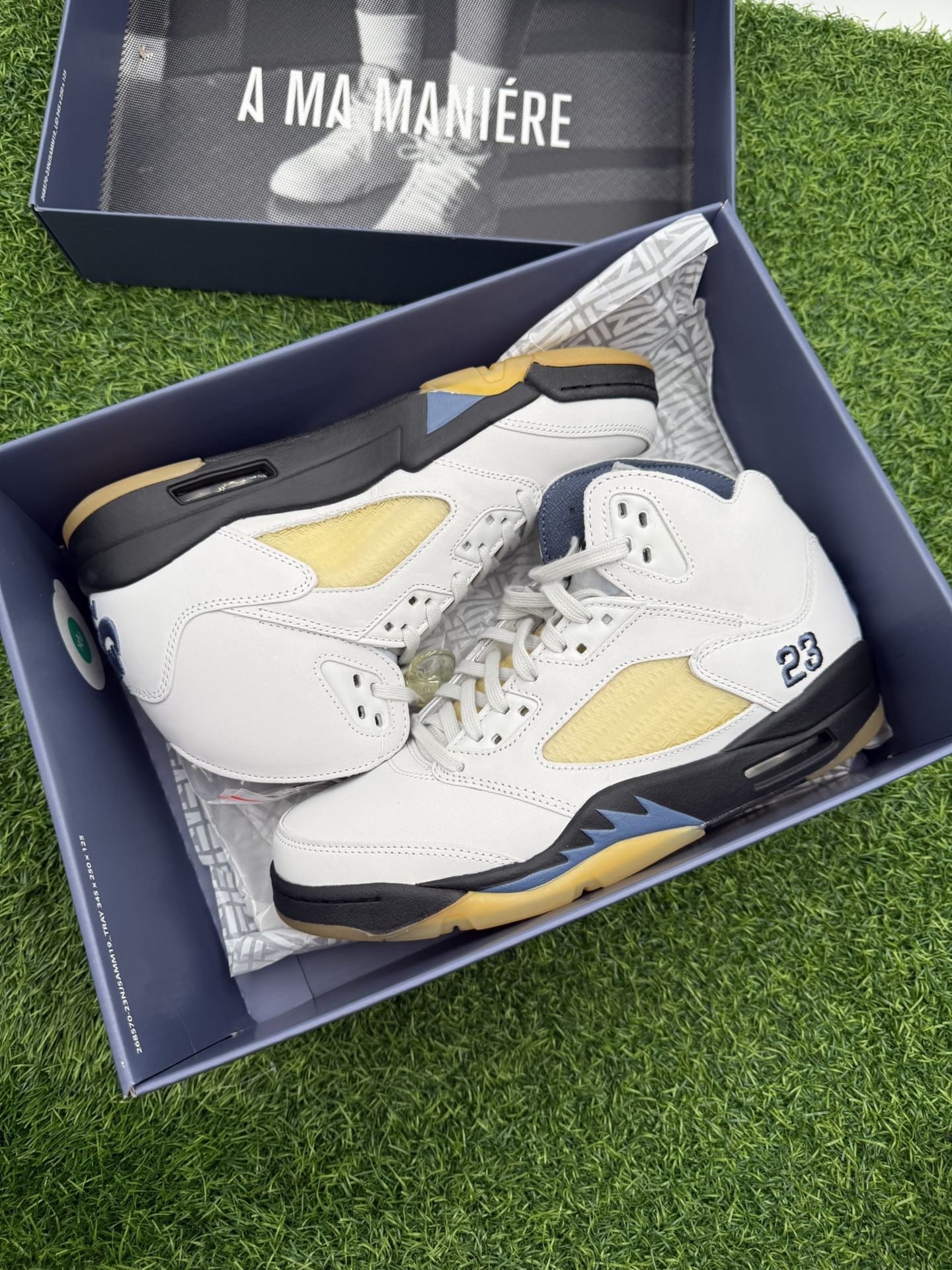 New Jordan 5 X A Ma Maniere “Dusk” Size 9