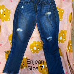 Women’s Jeans