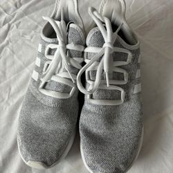 Women size 9 Adidas Cloudfoam Running Shoes Sneaker Grey and White size 9