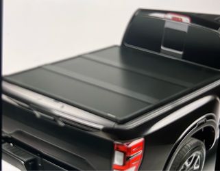 Brand new Tonneau cover for truck bed