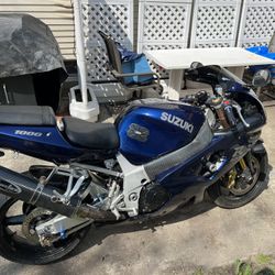 2002 Suzuki GSXR 1000