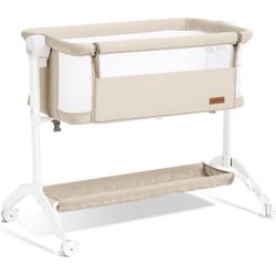 Bed side bassinet 