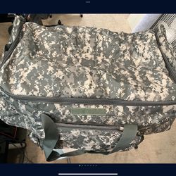 Duffel Roller Bag 