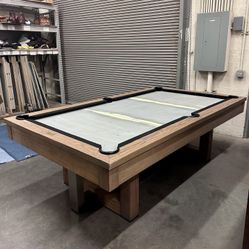 American Heritage 8 Foot Abbey Pool Table
