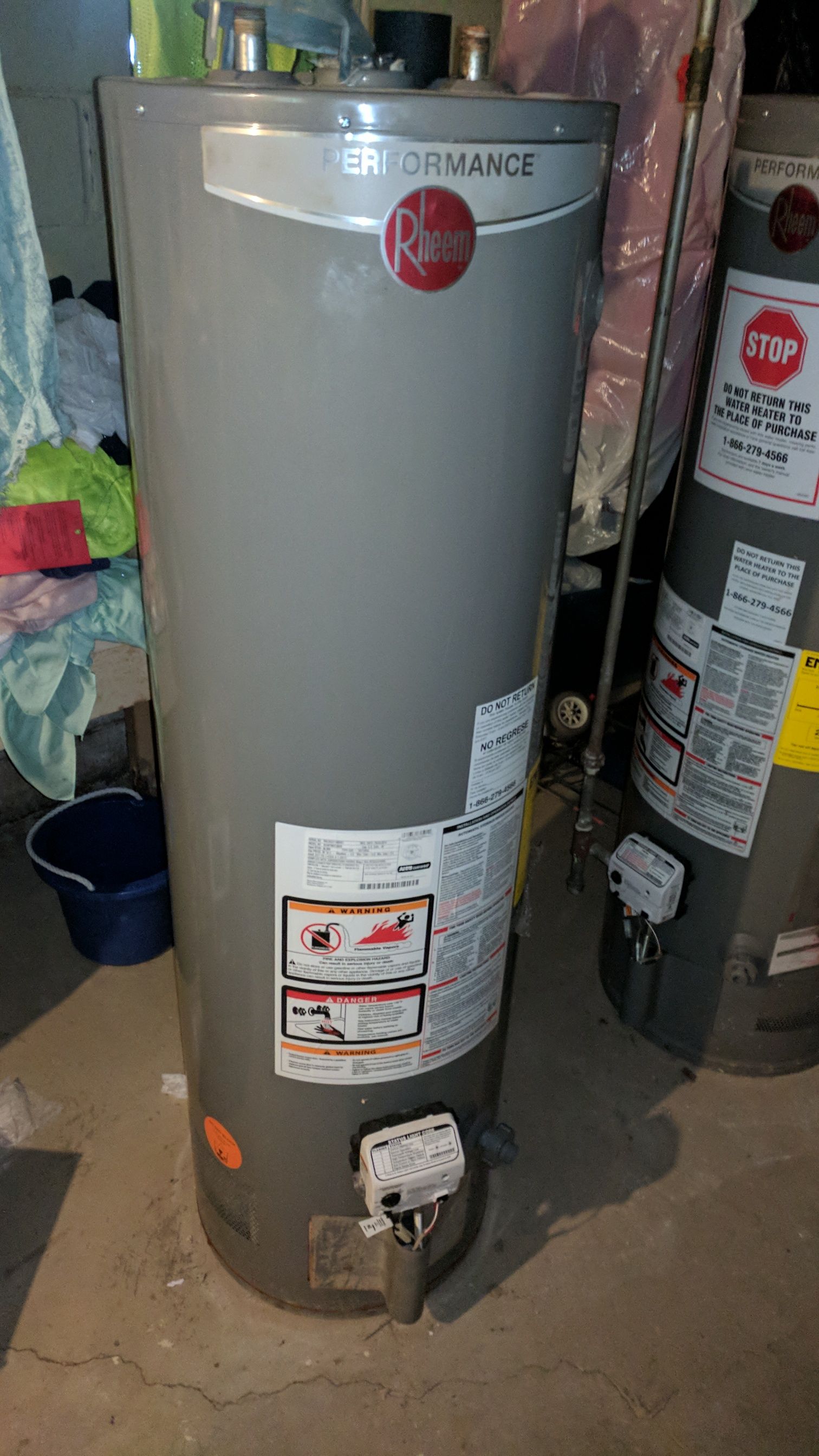 Water heater 40 gal. Gas Like New