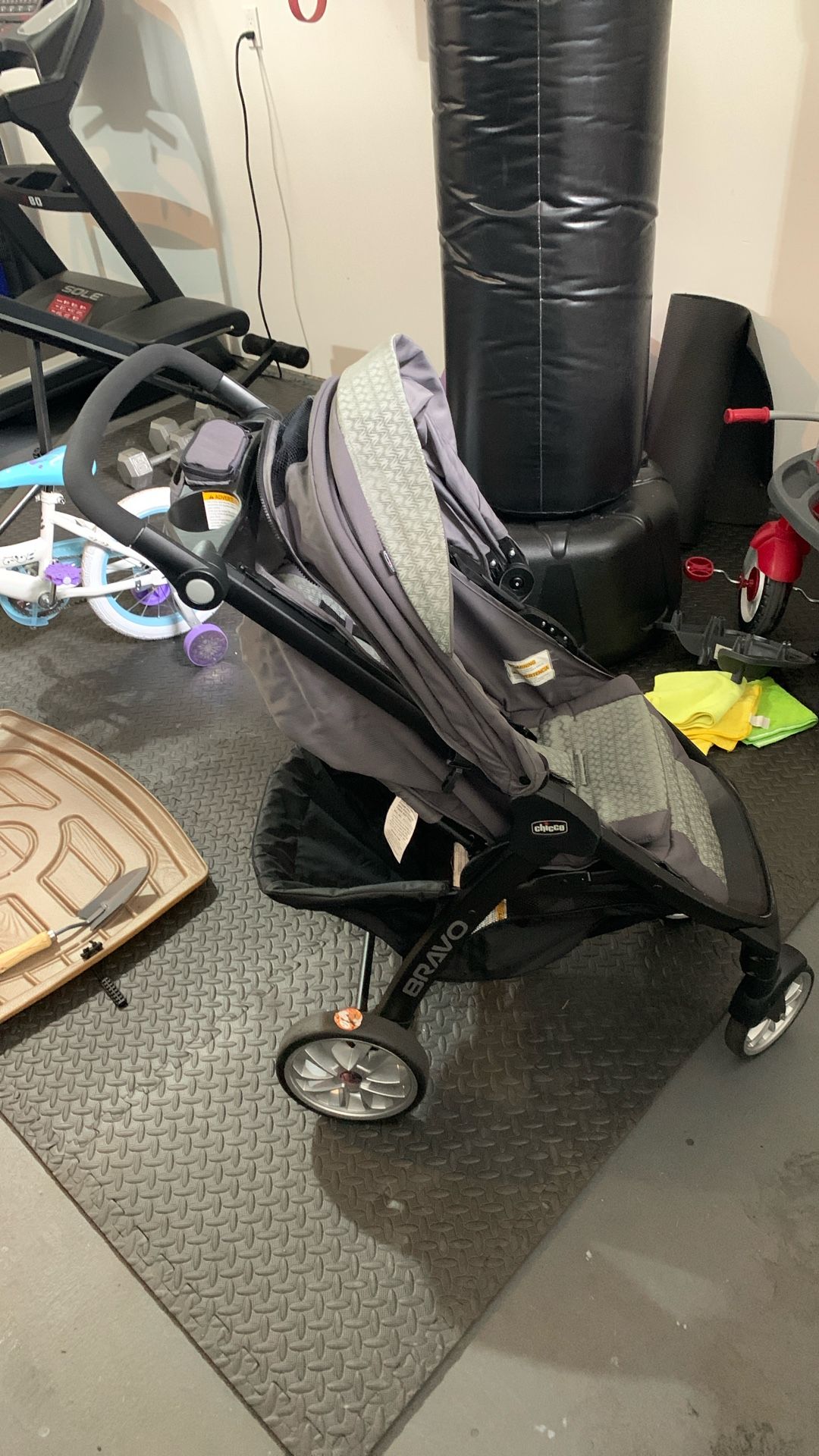 Chicco Bravo Stroller