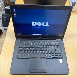 Dell laptop 14 inch i7 processor ssd drive windows 11