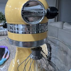 Deluxe Edition Stand Mixer 
