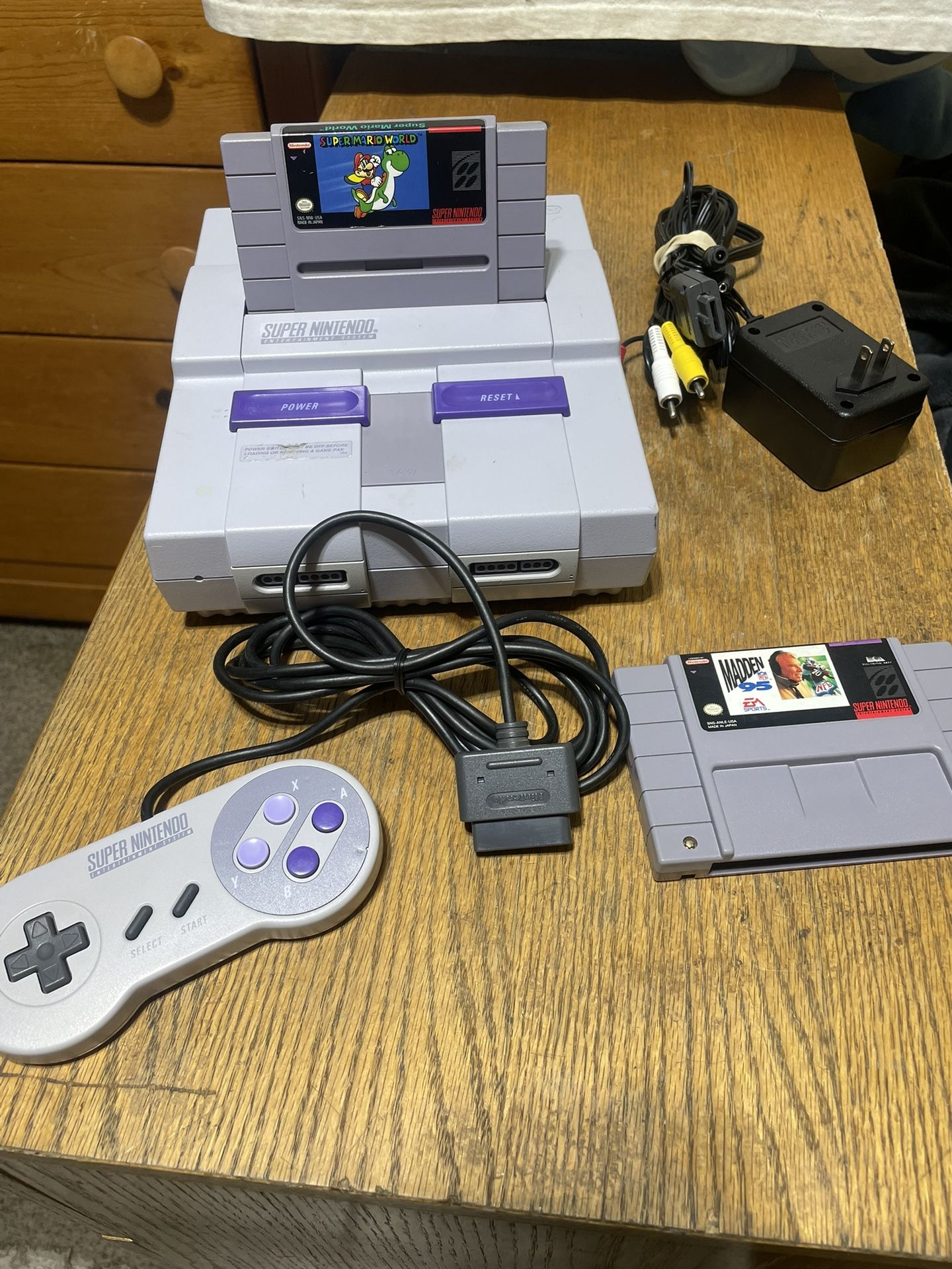 Super Nintendo SNES System Console Mario World Game OEM Controller Bundle Lot!