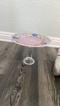 Cake stand