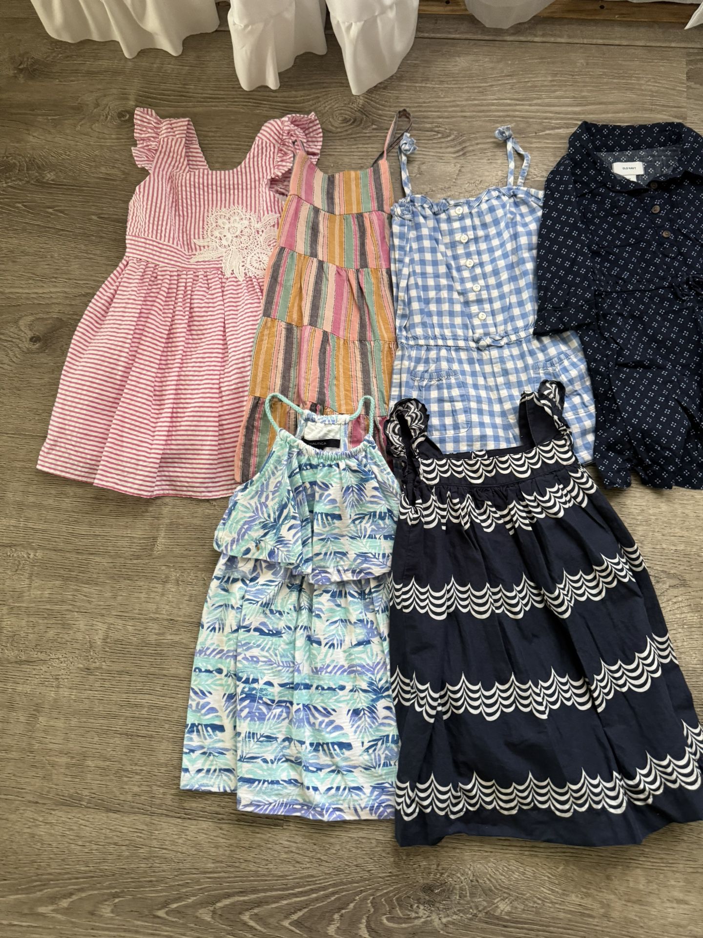 Size 2t Dresses $5 Each Or 2 For $8