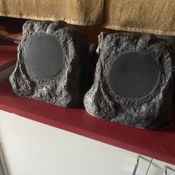 Pair Of Wireless Bluetooth Speakers 