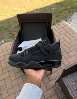 Jordan 4’s Black Cats