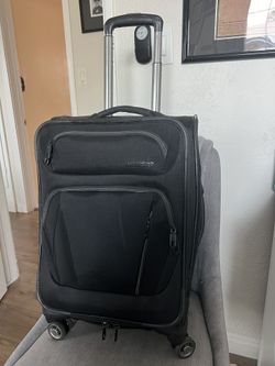 American Tourists Lagged 