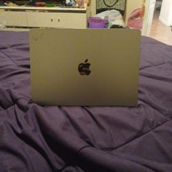 Great Condition Laptop w/ Charger – Ready to Use