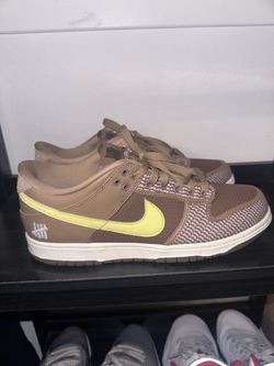 Nike Dunk Undefeated Canteen Size 10