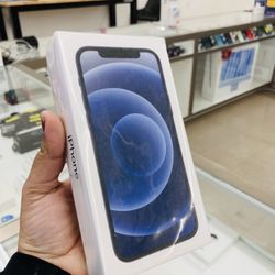 iPhone 12 64gb AT&T Cricket 