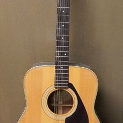 Vintage Yamaha FG-335 Wide Body Guitar