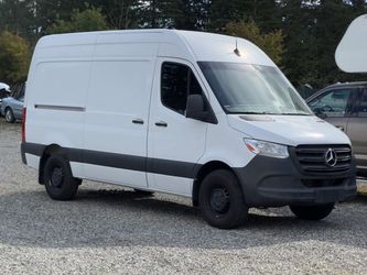 2020 Mercedes-Benz Sprinter 2500 Crew