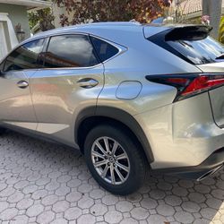 2018 Lexus NX 300