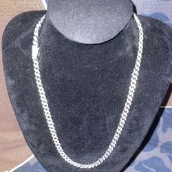 Brand New White Gold Plated Cuban Link Button Clasp 22 Inches CZ