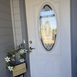 Front Door With Oval Stained Glass