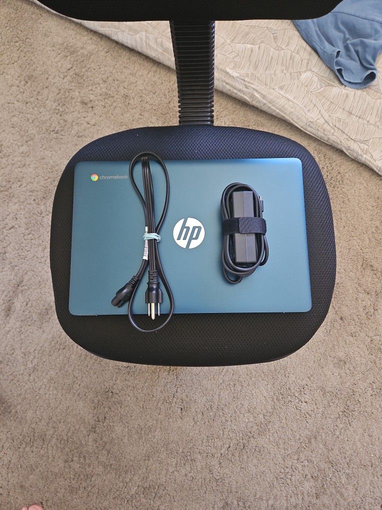 HP chromebook Laptop..