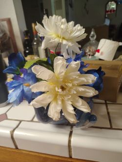 A little Flowers with your Tea