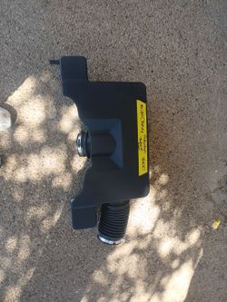 2015-20 Chevy Suburban, Chevy Tahoe Air Cleaner Box Intake